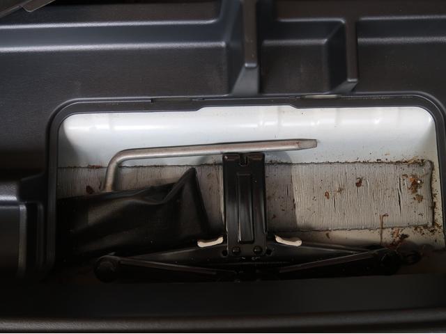 パジェロイオ ＴＲ　禁煙　ナルディステアリング　フォグランプ（61枚目）