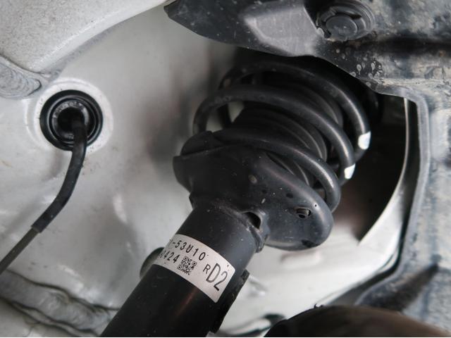 スペーシアカスタム ハイブリッドXSターボ 2WD 全方位カメラ付純正ナビ スズキコネクト対応 禁煙 フルセグTV サーキュレーター 電動パーキングブレーキ 両側電動スライドドア レーダークルーズ LEDヘッドライト 軽自動車 車両状態評価5点(41枚目)