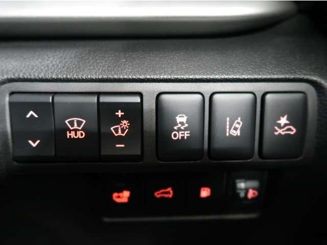 エクリプスクロスPHEV P 容量90 純正ナビ 全方位カメラ キ-パ-コ-ト(4枚目)