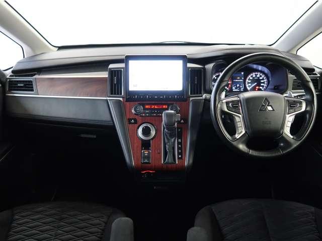デリカＤ：５ Ｐ　禁煙　純正１０．１型ナビ全方位カメラ　衝突軽減（3枚目）