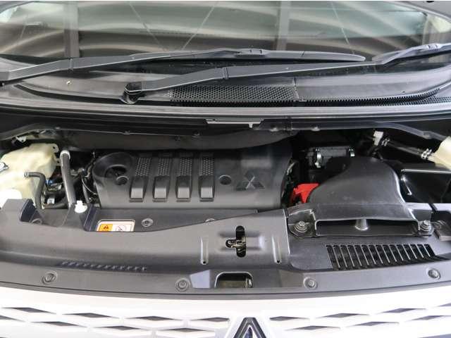 デリカＤ：５ Ｐ　禁煙　純正１０．１型ナビ全方位カメラ　衝突軽減（8枚目）