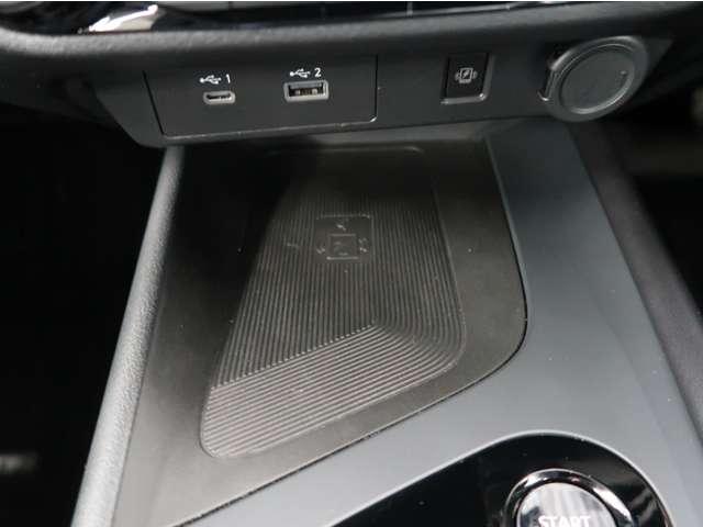 ノート Ｘ　２ＷＤ　禁煙車　純正ナビ　全方位カメラ　ＥＴＣ２．０（8枚目）