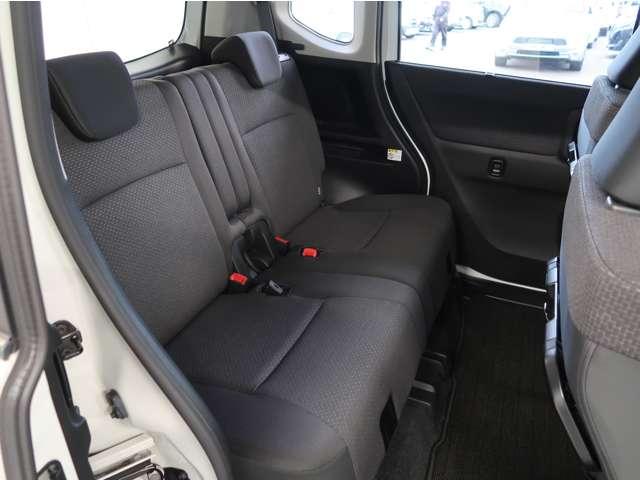 デリカＤ：２ ハイブリッドＭＺ　禁煙　ナビ　バックカメラ　両側電動スライド（10枚目）