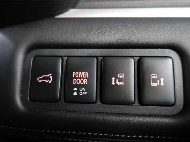 デリカD:5 G パワーパッケージ 禁煙 電動ステップ 10.1型純正ナビ 全方位カメラ 社有車(レンタカー登録) ETC2.0 電動リヤゲート シート・ハンドルヒーター 車線逸脱警報機能 オートハイビーム1年間走行距離無制限認定保証(4枚目)