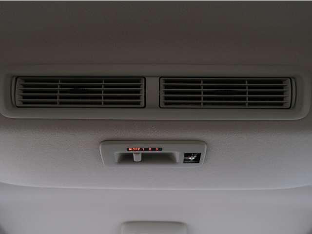 ｅＫスペース Ｇ　禁煙　純正９型ディスプレーオーデイオ　バックカメラ　ハンズフリーオートスライド　助手席側電動スライドドア　ＬＥＤライト　オートマチックハイビーム　リヤサーキュレーター　ワンオーナー　Ｂｌｕｅｔｏｏｔｈ（4枚目）