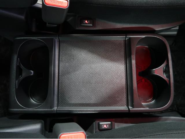 デリカＤ：５ Ｐ　禁煙　７人乗　１１型ナビ　全方位カメラ　ＥＴＣ２．０（38枚目）