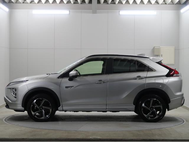 エクリプスクロスPHEV P 容量90 パノラマサンルーフ 電気温水ヒータ(23枚目)