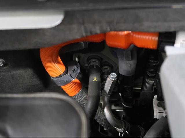 エクリプスクロスPHEV P 容量90 パノラマサンルーフ 電気温水ヒータ(39枚目)