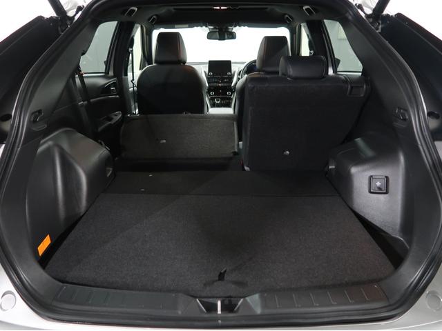 エクリプスクロスPHEV P 容量90 パノラマサンルーフ 電気温水ヒータ(66枚目)