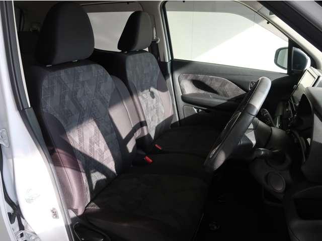 eKクロス EV G 禁煙 バッテリー容量残100 純正9型ナビ全方(10枚目)