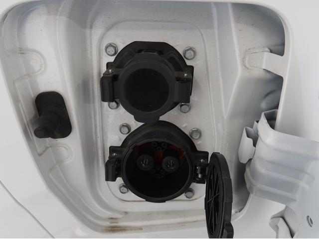 eKクロス EV G 禁煙 バッテリー容量残100 純正9型ナビ全方(54枚目)