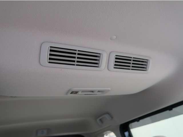 eKスペース G 2WD 禁煙 純正ナビ 両側スライド助手席側電動 リヤサーキュレーター ハンズフリーオートスライド シートヒーター オートハイビーム ワンオーナー スマートキー2個 1年間走行距離無制限三菱中古車保証(3枚目)