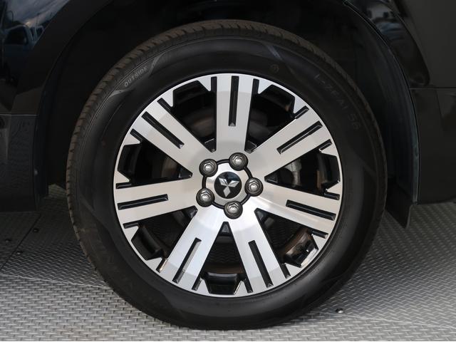 デリカD:5 オールブラックスエディション 禁煙車 特別仕様車 楽ナビ 後席モニター ブラックグリル 全方位カメラ Bluetooth シートヒーター 電動リヤゲート 寒冷地仕様 衝突軽減ブレーキ レーダークルーズコントロール 車線逸脱警報機能(68枚目)