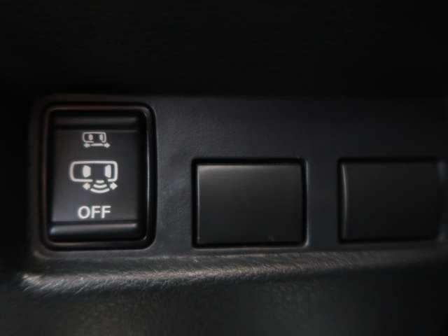 デリカミニ T 試乗車 ダイヤモンドキーパーコーティング 両側スライドドア助手席側電動 シートヒーター 寒冷地仕様 3年間走行距離無制限三菱認定中古車保証 純正CDラジオ 衝突被害軽減ブレーキ 踏み間違い防止 禁煙車(7枚目)