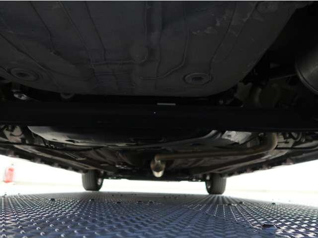 ソリオ ハイブリッドＭＺ　２ＷＤ　禁煙車　純正ナビ　全方位カメラ　両側電動スライドドア　シートヒーター　衝突被害軽減ブレーキ　車線逸脱警報機能　レーダークルーズコントロール　アイドリングストップ　スマートキー２個　フォグランプ（14枚目）