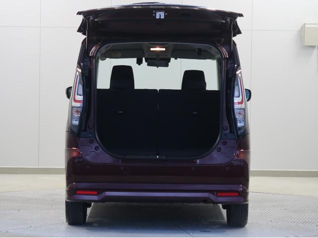 ソリオ ハイブリッドＭＺ　２ＷＤ　禁煙車　純正ナビ　全方位カメラ　両側電動スライドドア　シートヒーター　衝突被害軽減ブレーキ　車線逸脱警報機能　レーダークルーズコントロール　アイドリングストップ　スマートキー２個　フォグランプ（72枚目）