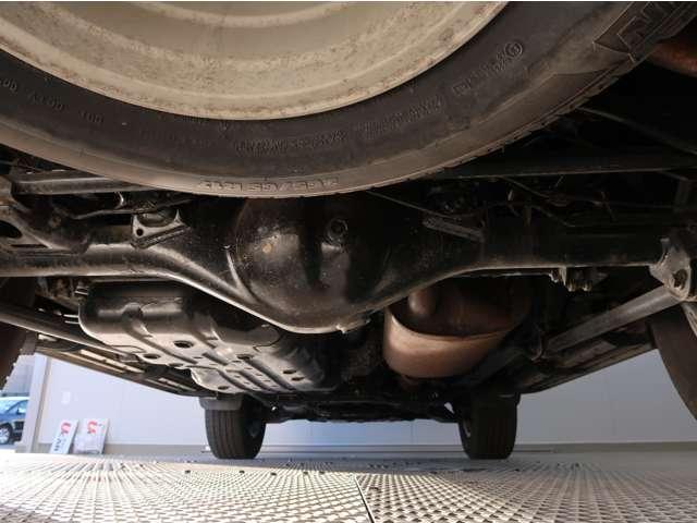 ランドクルーザープラド ＴＸ　禁煙　ストラーダナビ　バックカメラ　フォグ（16枚目）