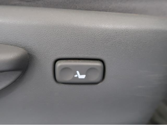 ランドクルーザープラド ＴＸ　禁煙　ストラーダナビ　バックカメラ　フォグ（42枚目）