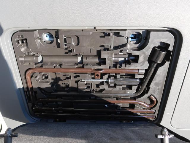 ランドクルーザープラド ＴＸ　禁煙　ストラーダナビ　バックカメラ　フォグ（52枚目）