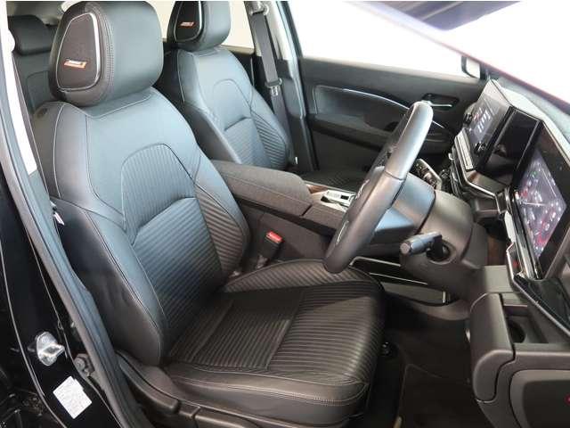 オーラ Ｇ　レザーエディション　２ＷＤ　禁煙車　純正ナビ　全方位カメラ　プロパイロット　ＢＯＳＥスピーカー　ＨＤＭＩ　ＥＴＣ２．０　前後ドライブレコーダー　本革　アイドリングストップ　後側方車両検知警報機能　車両状態評価４．５点（9枚目）