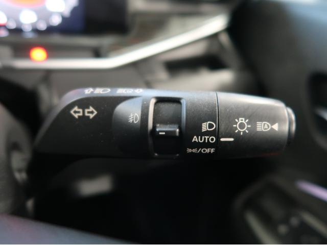 オーラ Ｇ　レザーエディション　２ＷＤ　禁煙車　純正ナビ　全方位カメラ　プロパイロット　ＢＯＳＥスピーカー　ＨＤＭＩ　ＥＴＣ２．０　前後ドライブレコーダー　本革　アイドリングストップ　後側方車両検知警報機能　車両状態評価４．５点（26枚目）