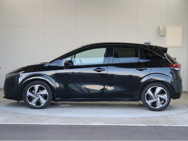 オーラ Ｇ　レザーエディション　２ＷＤ　禁煙車　純正ナビ　全方位カメラ　プロパイロット　ＢＯＳＥスピーカー　ＨＤＭＩ　ＥＴＣ２．０　前後ドライブレコーダー　本革　アイドリングストップ　後側方車両検知警報機能　車両状態評価４．５点（50枚目）