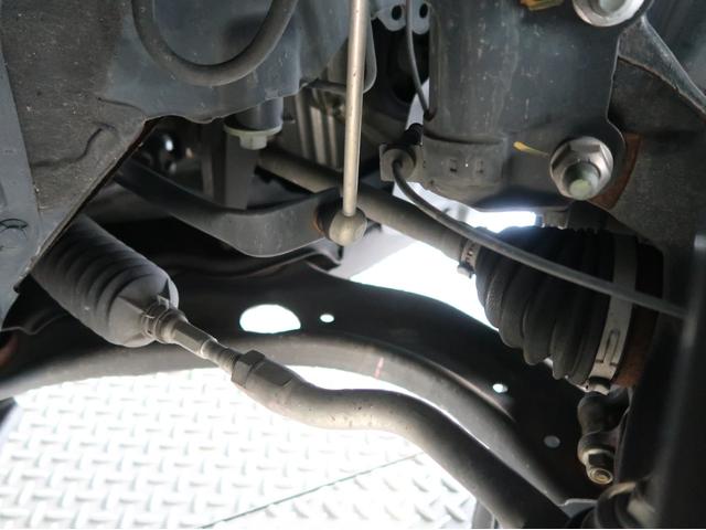 オーラ Ｇ　レザーエディション　２ＷＤ　禁煙車　純正ナビ　全方位カメラ　プロパイロット　ＢＯＳＥスピーカー　ＨＤＭＩ　ＥＴＣ２．０　前後ドライブレコーダー　本革　アイドリングストップ　後側方車両検知警報機能　車両状態評価４．５点（60枚目）