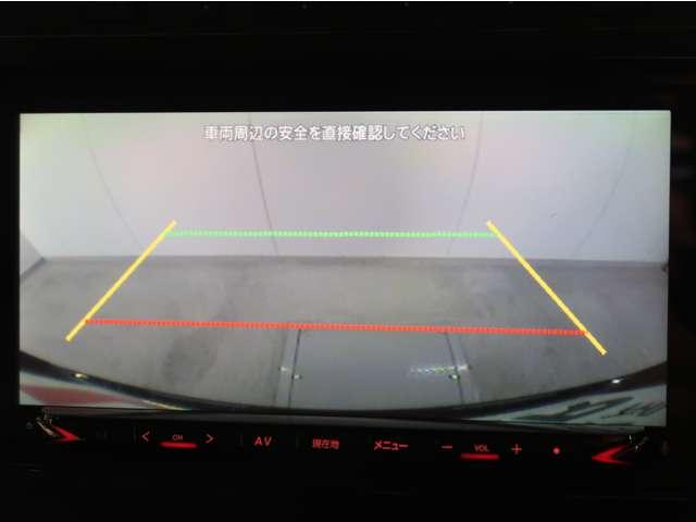 パジェロ ロング　エクシード　禁煙　電動サンルーフ　メモリーナビ　バックカメラ　ディスチャージヘッドライト　フォグランプ　シートヒーター　３列シート７人乗り　　１年間走行距離無制限三菱認定中古車保証（延長可）　クルーズコントロール（8枚目）