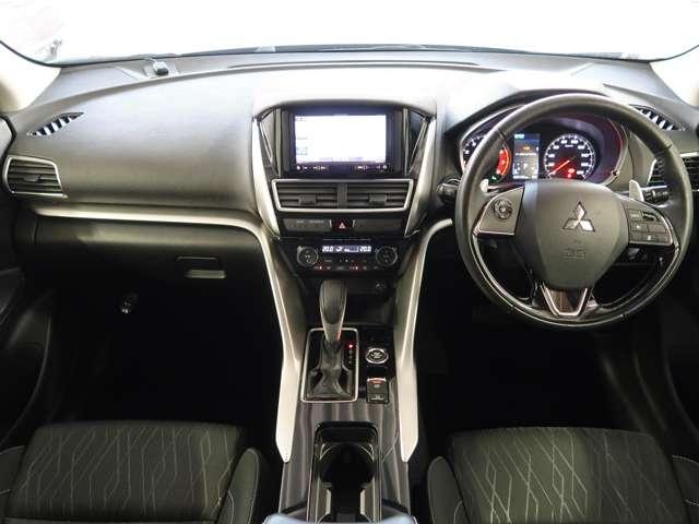 エクリプスクロス G 禁煙車 楽ナビ バックカメラ 後退時・後側方車両検知警報機能 ワンオーナー レーダークルーズコントロール ルーフレール 前後踏み間違い防止 車線逸脱警報機能 衝突被害軽減ブレーキ パーキングセンサー(3枚目)