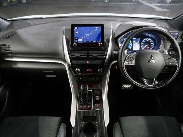 エクリプスクロスＰＨＥＶ Ｐ　駆動用バッテリー容量残９２％　禁煙車　純正ナビ　全方位カメラ　　ワンオーナー　シートヒーター　２０２５年製夏タイヤ（ＴＯＹＯ）前後ドラレコ　後退時・後側方車両検知警報機能　レーダークルーズコントロール（2枚目）