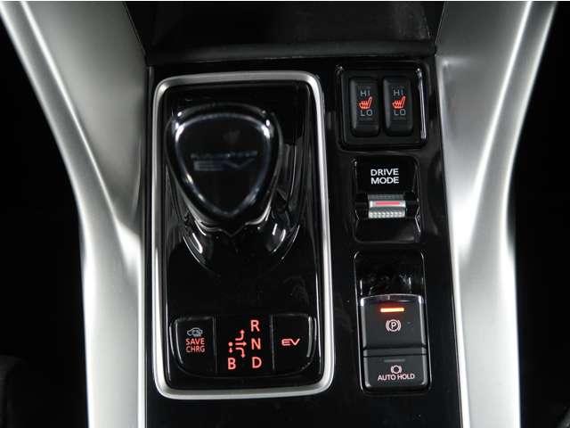 エクリプスクロスＰＨＥＶ Ｐ　駆動用バッテリー容量残９２％　禁煙車　純正ナビ　全方位カメラ　　ワンオーナー　シートヒーター　２０２５年製夏タイヤ（ＴＯＹＯ）前後ドラレコ　後退時・後側方車両検知警報機能　レーダークルーズコントロール（8枚目）