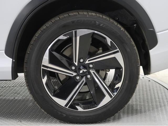 エクリプスクロスＰＨＥＶ Ｐ　駆動用バッテリー容量残９２％　禁煙車　純正ナビ　全方位カメラ　　ワンオーナー　シートヒーター　２０２５年製夏タイヤ（ＴＯＹＯ）前後ドラレコ　後退時・後側方車両検知警報機能　レーダークルーズコントロール（71枚目）