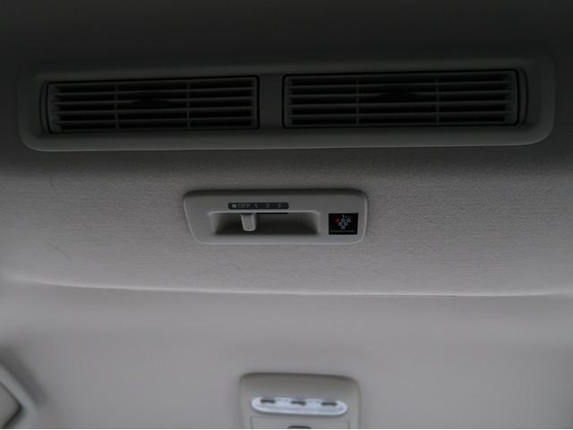 ｅＫスペース Ｇ　２ＷＤ　禁煙　純正９型ナビ　バックカメラ　サーキュレーター　両側スライド助手席側電動　ハンズフリーオートスライドドアドラレコ　タッチパネルフルオートＡＣ　ロールサンシェード　シートヒーター　スマートキ（4枚目）