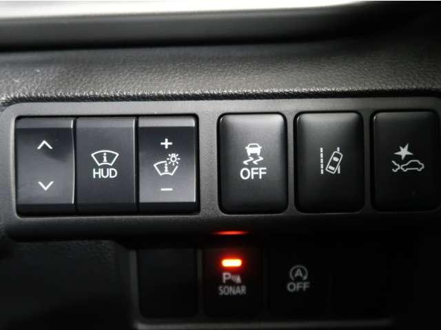 エクリプスクロス ブラックエディション 禁煙車 ディスプレーオーディオ ワンオーナー シートヒーター 後退時・後側方車両検知警報機能 衝突被害軽減ブレーキ 車線逸脱警報 レーダークルーズコントロール ルーフレール オートマチックハイビーム(6枚目)