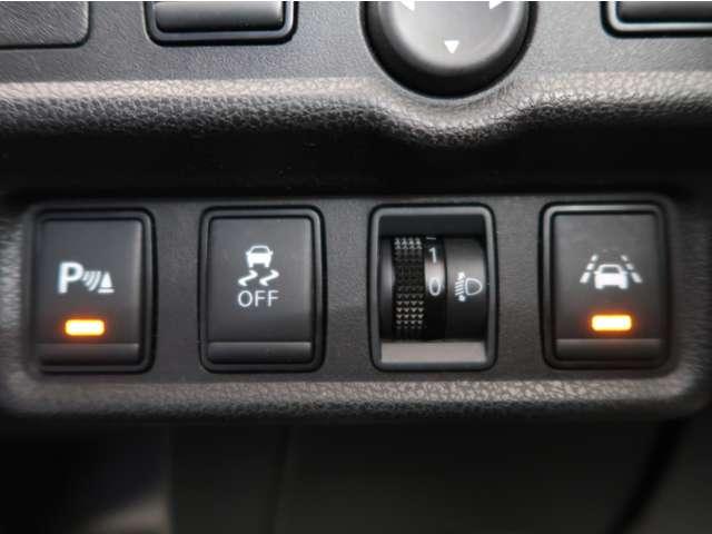 ノート e-パワー X 2WD 禁煙 純正ナビ バックカメラ 衝突軽減(4枚目)