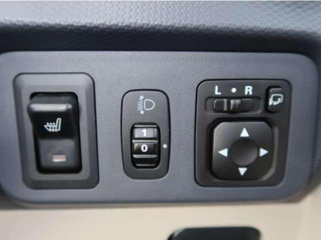 ｅＫワゴン Ｇ　禁煙車　シートヒーター　ワンオーナー　純正ＣＤ　車両状態評価４．５点　１年間走行距離無制限三菱認定中古車保証（延長可）　キーレス　フロアマット　ドアバイザー　軽自動車　電動格納ドアミラー　リヤワイパー（5枚目）