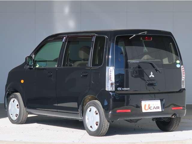 ｅＫワゴン Ｇ　禁煙車　シートヒーター　ワンオーナー　純正ＣＤ　車両状態評価４．５点　１年間走行距離無制限三菱認定中古車保証（延長可）　キーレス　フロアマット　ドアバイザー　軽自動車　電動格納ドアミラー　リヤワイパー（18枚目）