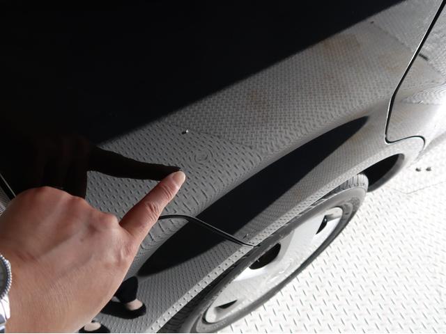 ｅＫワゴン Ｇ　禁煙車　シートヒーター　ワンオーナー　純正ＣＤ　車両状態評価４．５点　１年間走行距離無制限三菱認定中古車保証（延長可）　キーレス　フロアマット　ドアバイザー　軽自動車　電動格納ドアミラー　リヤワイパー（25枚目）