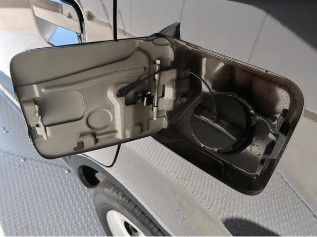 ｅＫワゴン Ｇ　禁煙車　シートヒーター　ワンオーナー　純正ＣＤ　車両状態評価４．５点　１年間走行距離無制限三菱認定中古車保証（延長可）　キーレス　フロアマット　ドアバイザー　軽自動車　電動格納ドアミラー　リヤワイパー（53枚目）