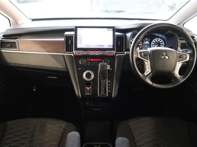 デリカD:5 P 禁煙車 11型ナビ 全方位カメラ 後席モニタ(2枚目)
