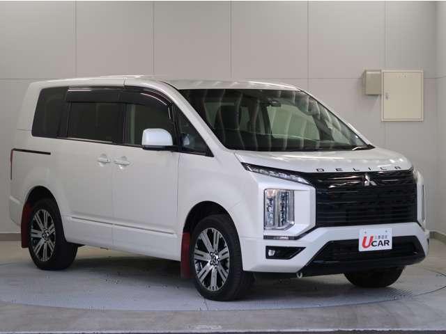デリカＤ：５ Ｇ　パワーパッケージ　禁煙車　７人乗り　１１型ナビ　後席モニター　電動サイドステップ　ブラックアウトグリル　車両状態評価５点　マッドガード　シートヒーター　ステアリングヒーター　ＥＴＣ２．０　ワンオーナー　電動リヤゲート（16枚目）