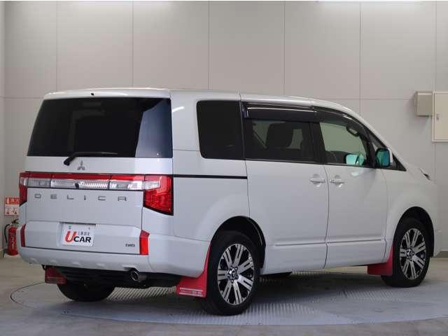 デリカＤ：５ Ｇ　パワーパッケージ　禁煙車　７人乗り　１１型ナビ　後席モニター　電動サイドステップ　ブラックアウトグリル　車両状態評価５点　マッドガード　シートヒーター　ステアリングヒーター　ＥＴＣ２．０　ワンオーナー　電動リヤゲート（20枚目）