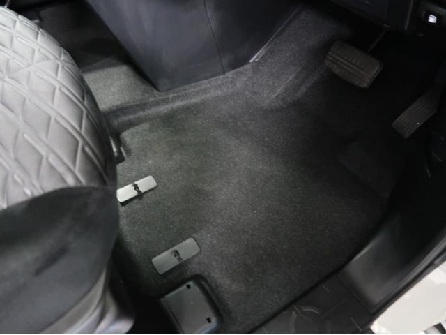 デリカＤ：５ Ｇ　パワーパッケージ　禁煙車　７人乗り　１１型ナビ　後席モニター　電動サイドステップ　ブラックアウトグリル　車両状態評価５点　マッドガード　シートヒーター　ステアリングヒーター　ＥＴＣ２．０　ワンオーナー　電動リヤゲート（21枚目）