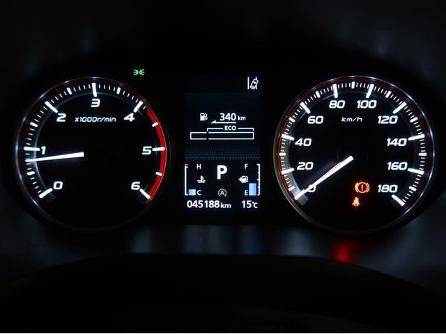 デリカＤ：５ Ｇ　パワーパッケージ　禁煙車　７人乗り　１１型ナビ　後席モニター　電動サイドステップ　ブラックアウトグリル　車両状態評価５点　マッドガード　シートヒーター　ステアリングヒーター　ＥＴＣ２．０　ワンオーナー　電動リヤゲート（28枚目）