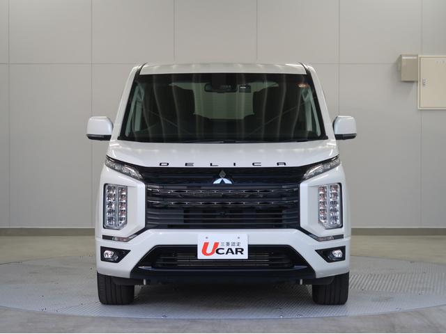 デリカＤ：５ Ｇ　パワーパッケージ　禁煙車　７人乗り　１１型ナビ　後席モニター　電動サイドステップ　ブラックアウトグリル　車両状態評価５点　マッドガード　シートヒーター　ステアリングヒーター　ＥＴＣ２．０　ワンオーナー　電動リヤゲート（51枚目）