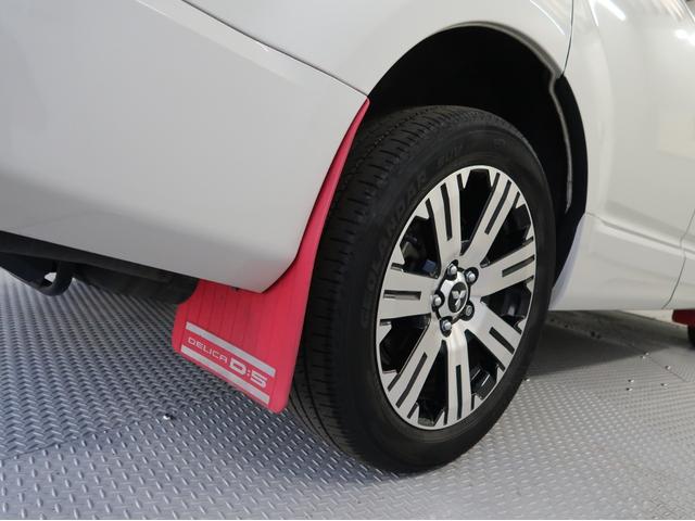 デリカＤ：５ Ｇ　パワーパッケージ　禁煙車　７人乗り　１１型ナビ　後席モニター　電動サイドステップ　ブラックアウトグリル　車両状態評価５点　マッドガード　シートヒーター　ステアリングヒーター　ＥＴＣ２．０　ワンオーナー　電動リヤゲート（60枚目）