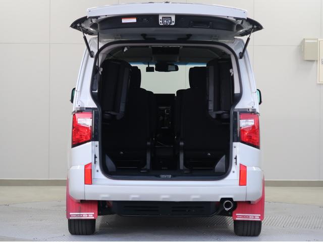 デリカＤ：５ Ｇ　パワーパッケージ　禁煙車　７人乗り　１１型ナビ　後席モニター　電動サイドステップ　ブラックアウトグリル　車両状態評価５点　マッドガード　シートヒーター　ステアリングヒーター　ＥＴＣ２．０　ワンオーナー　電動リヤゲート（61枚目）