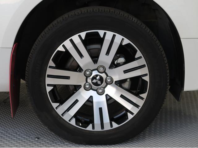 デリカＤ：５ Ｇ　パワーパッケージ　禁煙車　７人乗り　１１型ナビ　後席モニター　電動サイドステップ　ブラックアウトグリル　車両状態評価５点　マッドガード　シートヒーター　ステアリングヒーター　ＥＴＣ２．０　ワンオーナー　電動リヤゲート（63枚目）