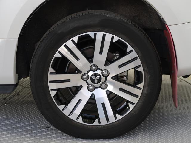 デリカＤ：５ Ｇ　パワーパッケージ　禁煙車　７人乗り　１１型ナビ　後席モニター　電動サイドステップ　ブラックアウトグリル　車両状態評価５点　マッドガード　シートヒーター　ステアリングヒーター　ＥＴＣ２．０　ワンオーナー　電動リヤゲート（66枚目）