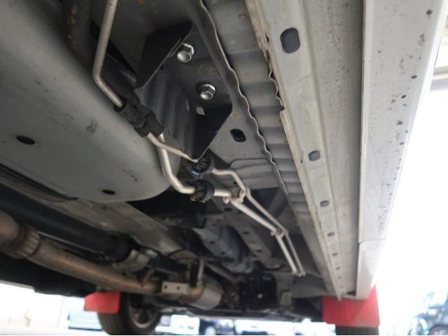 デリカＤ：５ Ｇ　パワーパッケージ　禁煙車　７人乗り　１１型ナビ　後席モニター　電動サイドステップ　ブラックアウトグリル　車両状態評価５点　マッドガード　シートヒーター　ステアリングヒーター　ＥＴＣ２．０　ワンオーナー　電動リヤゲート（67枚目）